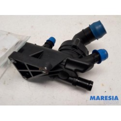 Renault - Trafic - Boîtier thermostat