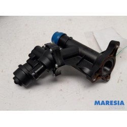 Renault - Trafic - Boîtier thermostat