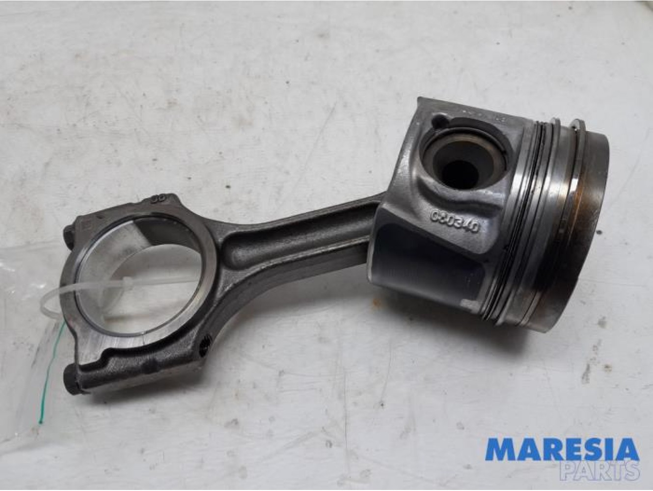 Renault - Trafic - Connecting rod