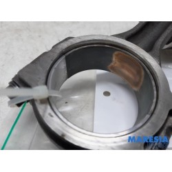 Renault - Trafic - Connecting rod