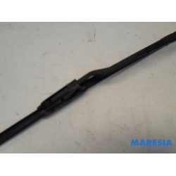 Citroen - DS3 - Front wiper arm