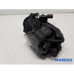 Renault - Trafic - Throttle body