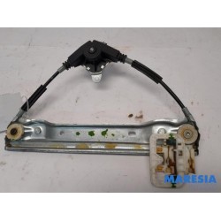 Fiat - Panda - Rear door window mechanism 4-door, right