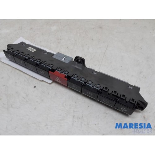 Fiat - Panda - Panic lighting switch