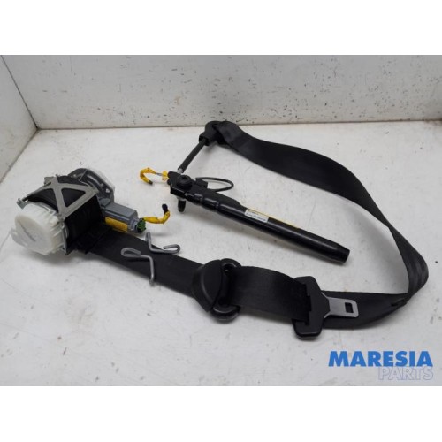Fiat - Panda - Front seatbelt, right