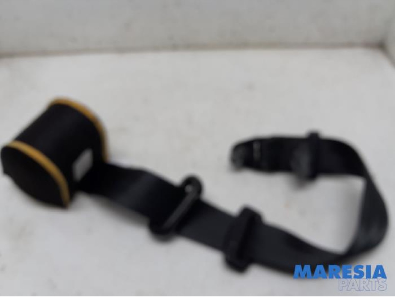 Fiat - Panda - Rear seatbelt, right