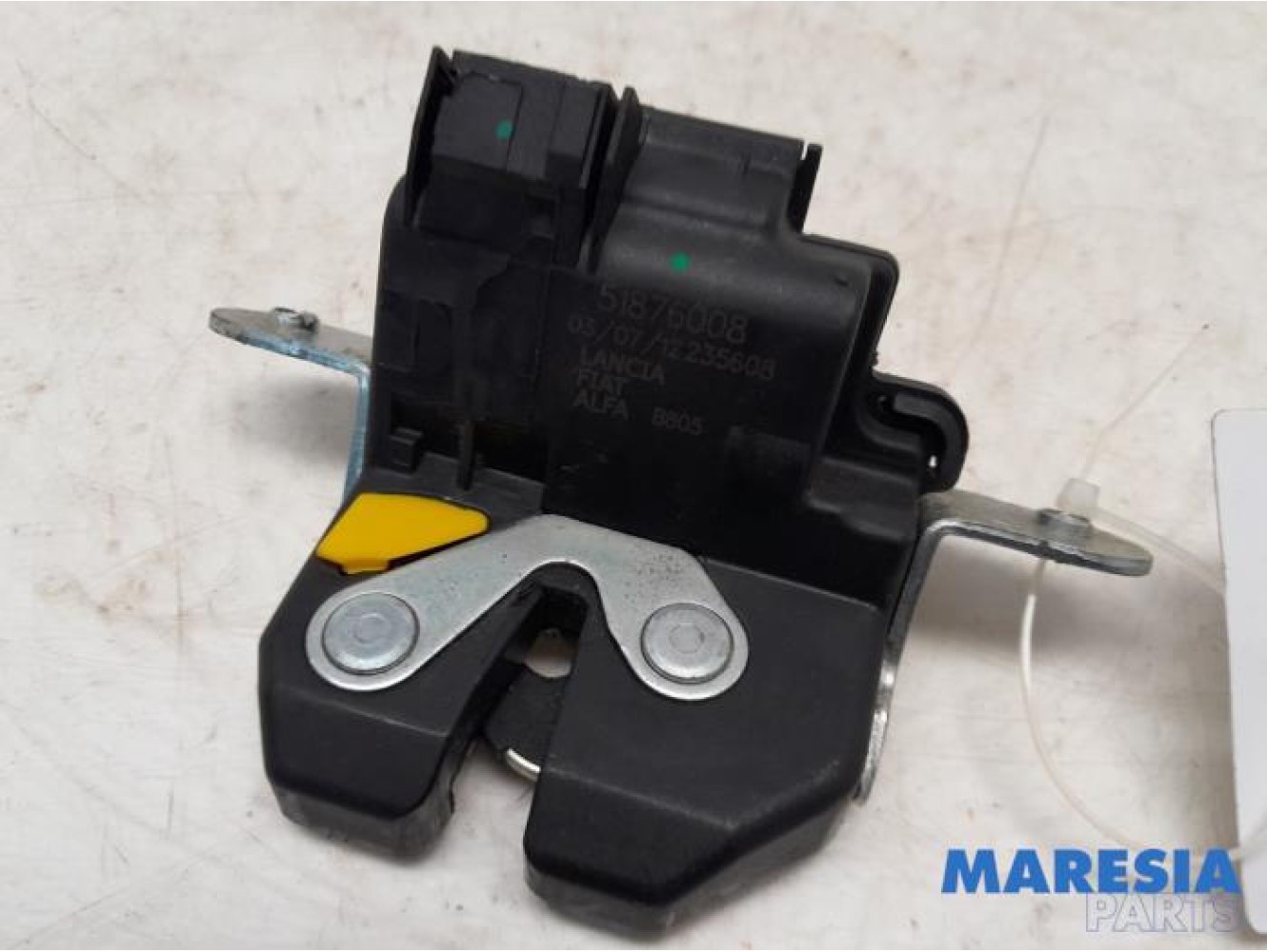 Fiat - Panda - Tailgate lock mechanism