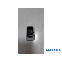 Fiat - Panda - AUX / USB connection