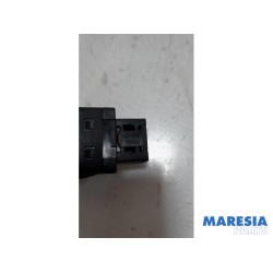 Fiat - Panda - AUX / USB connection