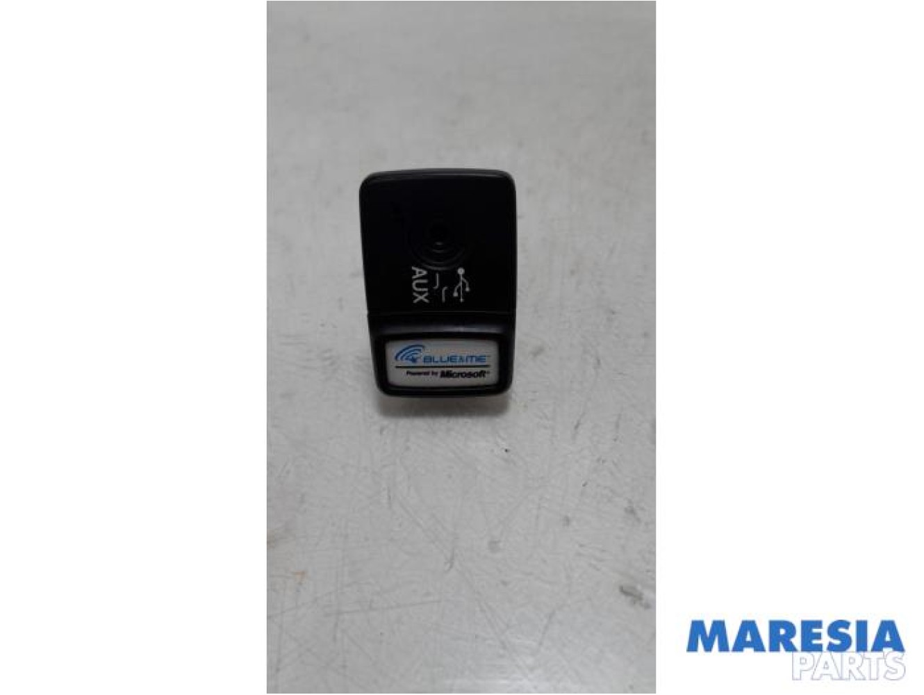 Fiat - Panda - AUX / USB connection