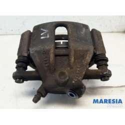 Renault - Clio - Front brake calliper, left