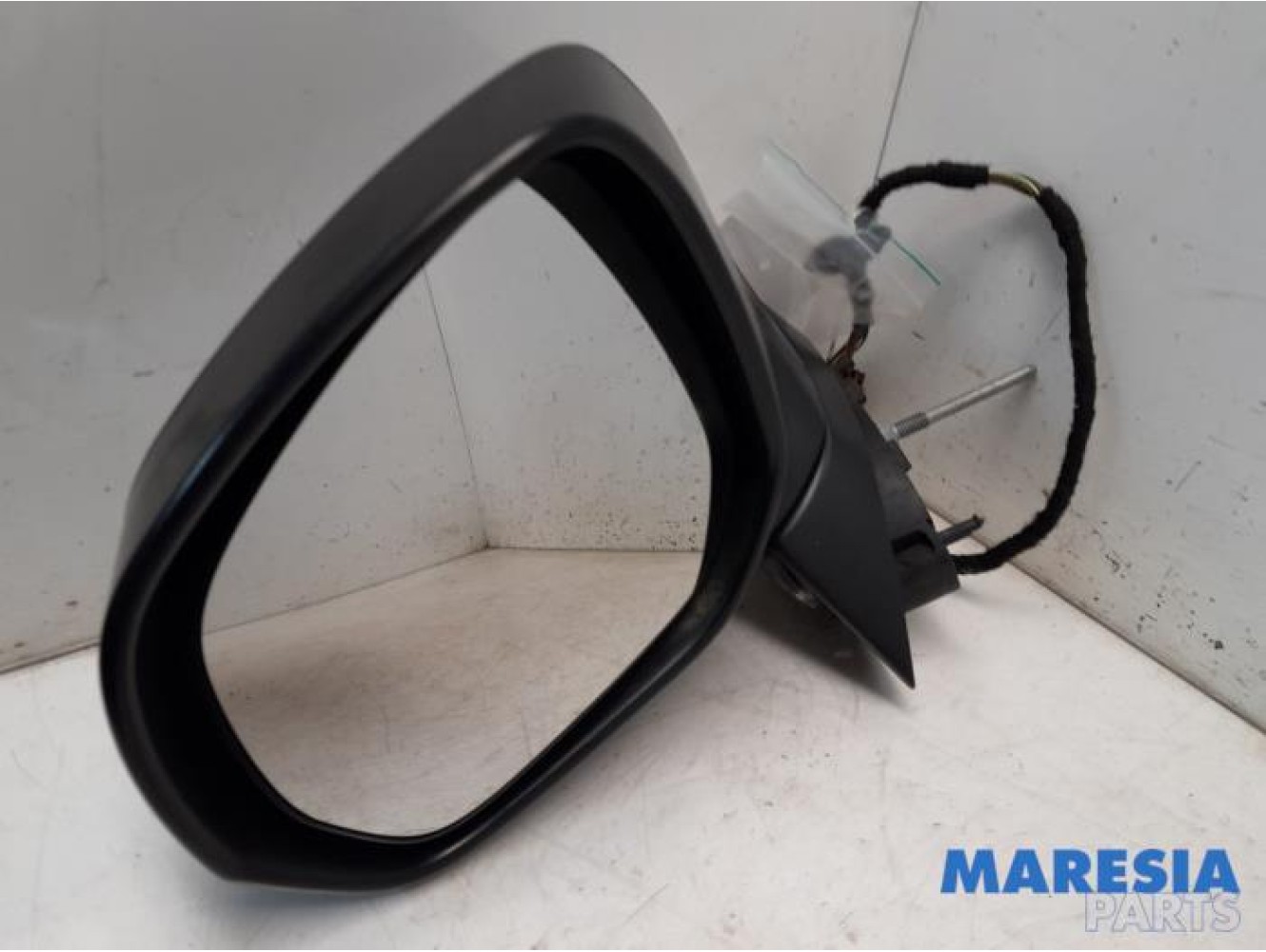 Peugeot - 3008 - Wing mirror, right