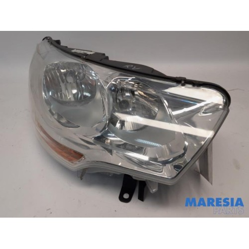 Citroen - C4 - Headlight, right