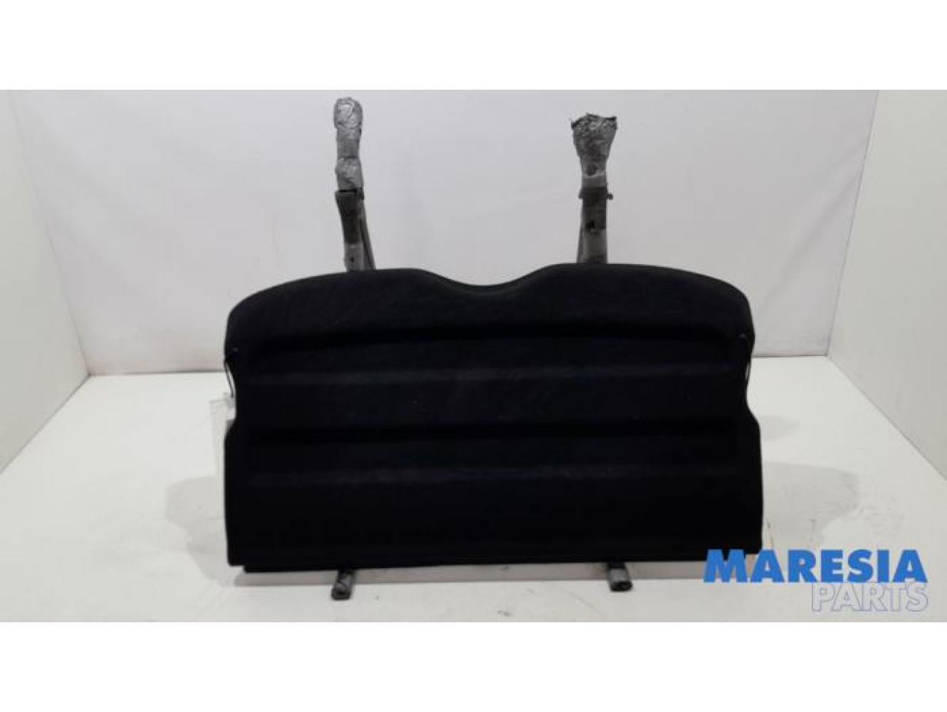 Citroen - C4 - Parcel shelf