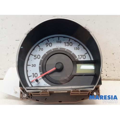 Peugeot - 107 - Instrumentenbrett