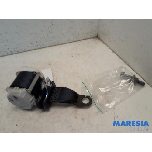 Peugeot - 107 - Sicherheitsgurt links hinten
