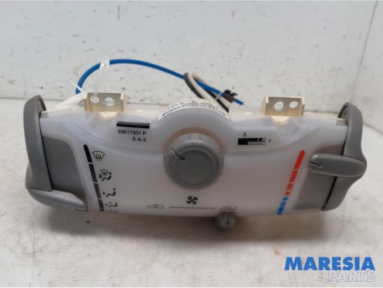 Peugeot - 107 - Heater control panel