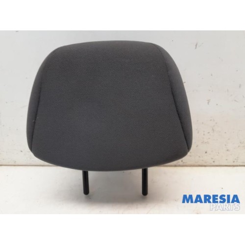 Peugeot - 107 - Headrest
