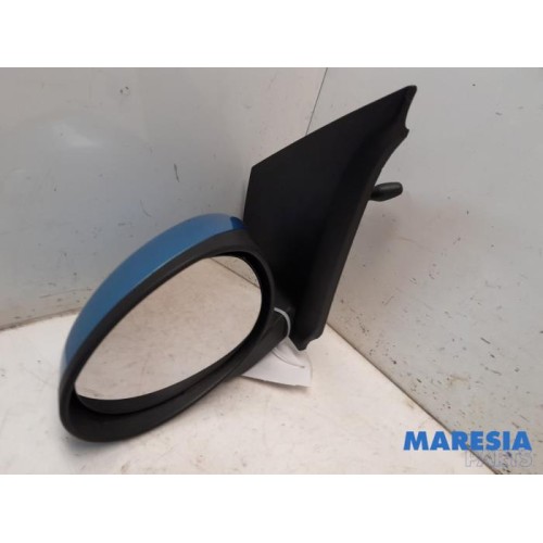 Peugeot - 107 - Wing mirror, left
