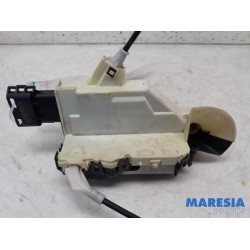 Peugeot - 3008 - Door lock mechanism 4-door, front left