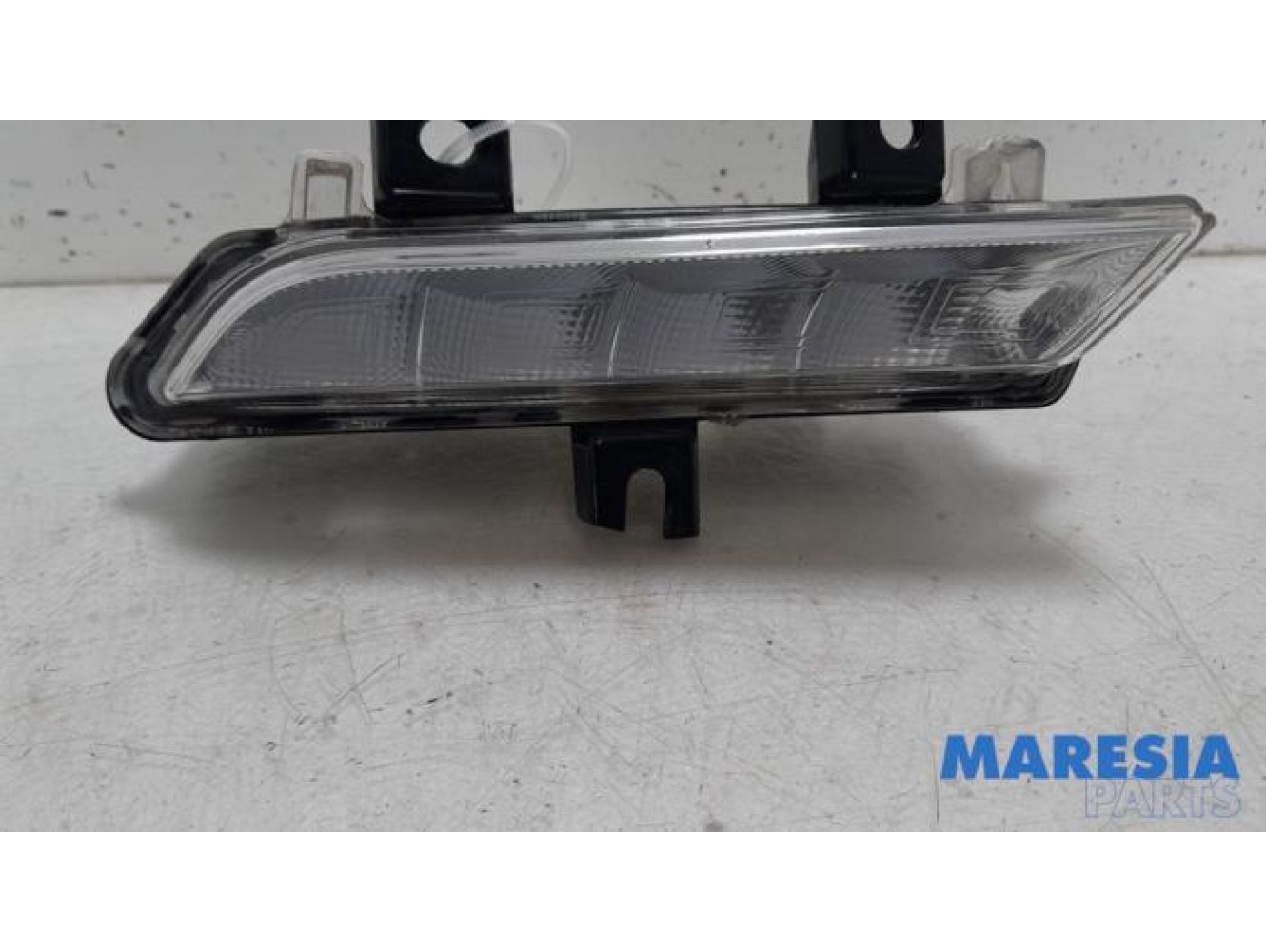 Renault - Clio - Daytime running light, left