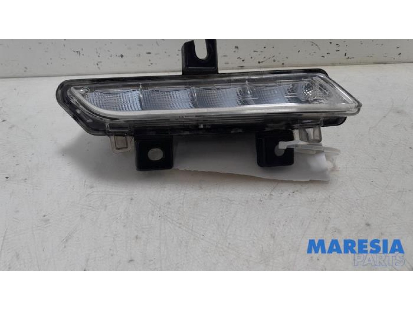 Renault - Clio - Daytime running light, right