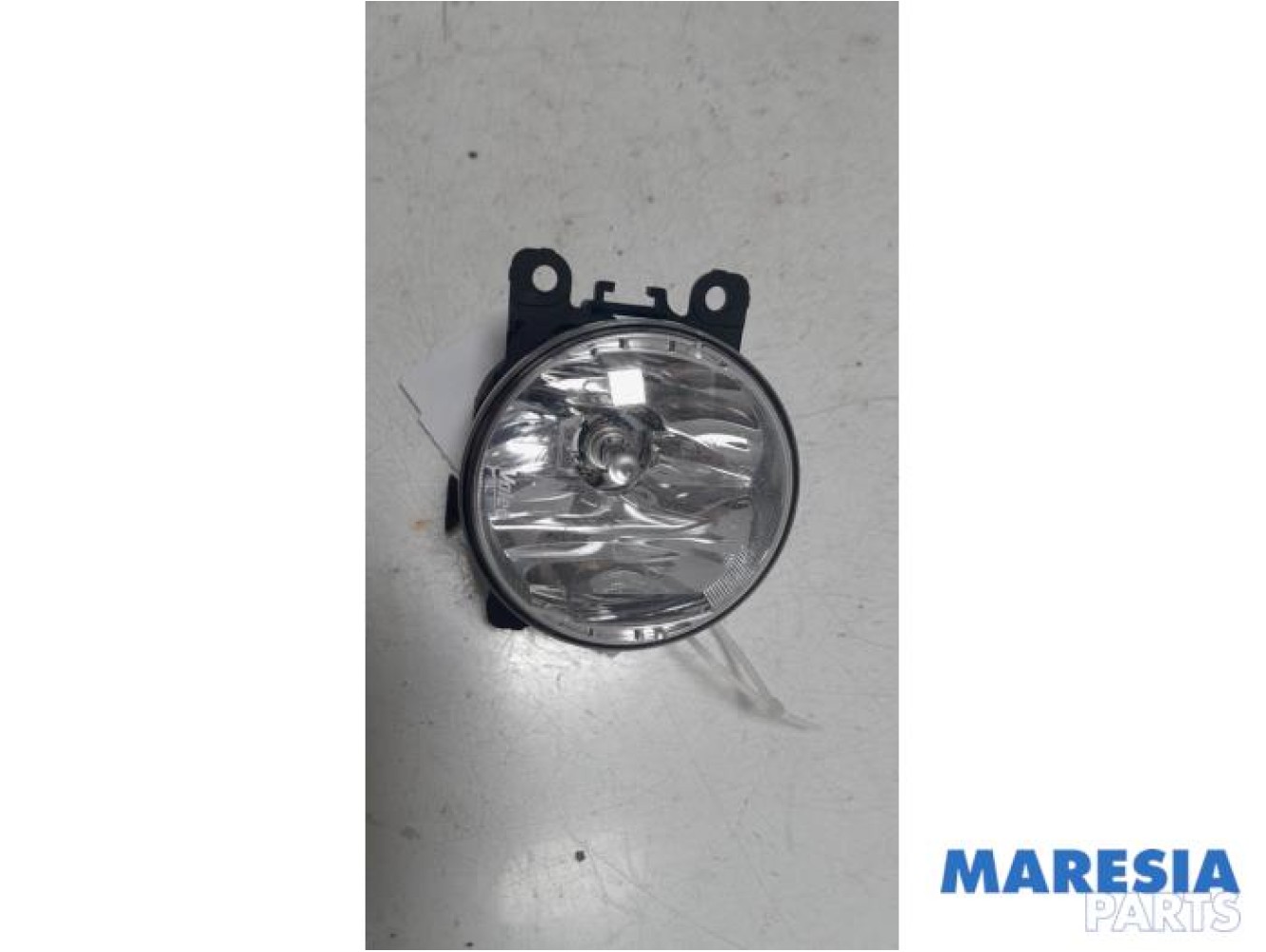 Renault - Clio - Fog light, front left