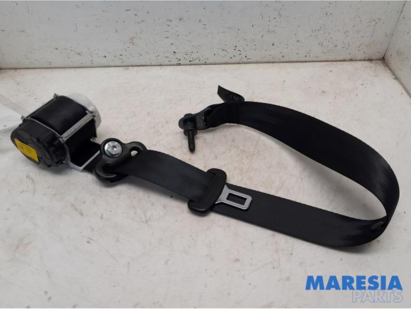 Renault - Twingo - Rear seatbelt, right