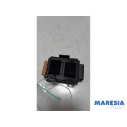Renault - Twingo - Module (miscellaneous)