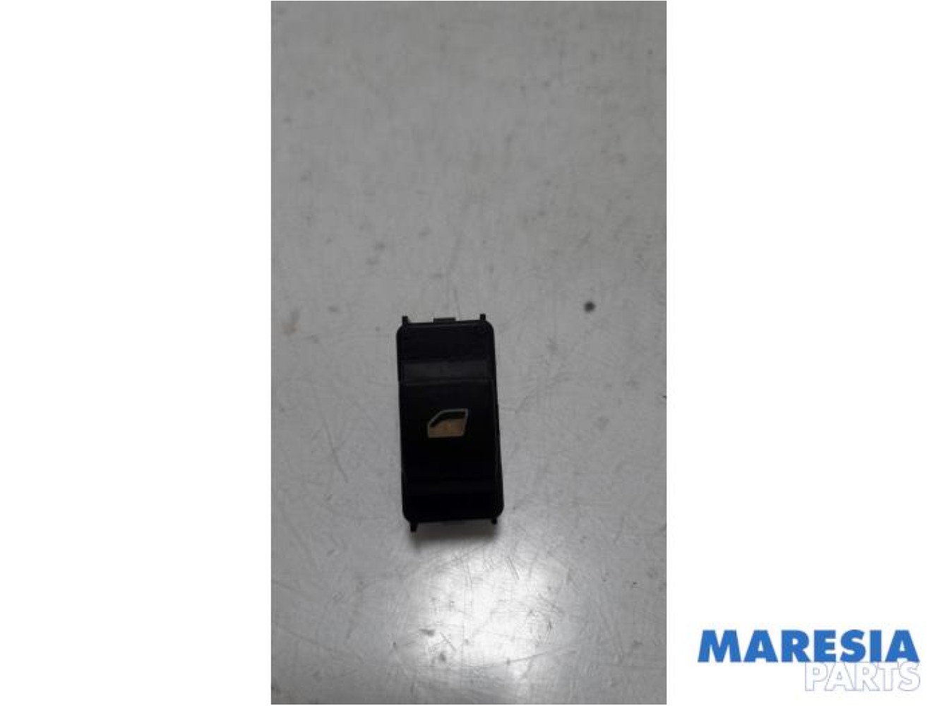 Peugeot - 3008 - Electric window switch
