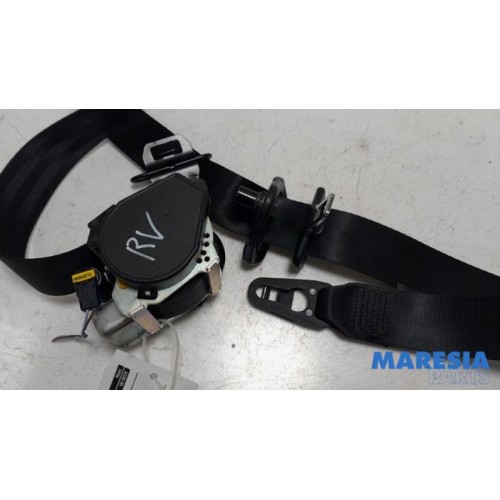 Renault - Clio - Front seatbelt, right