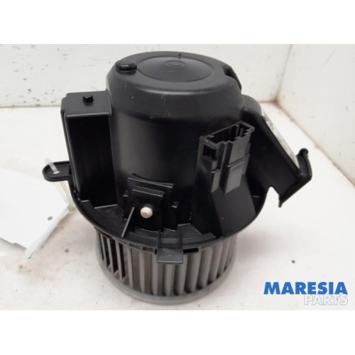 Renault - Twingo - Heating and ventilation fan motor