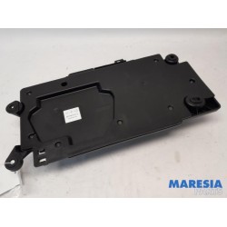 Renault - Twingo - Subwoofer