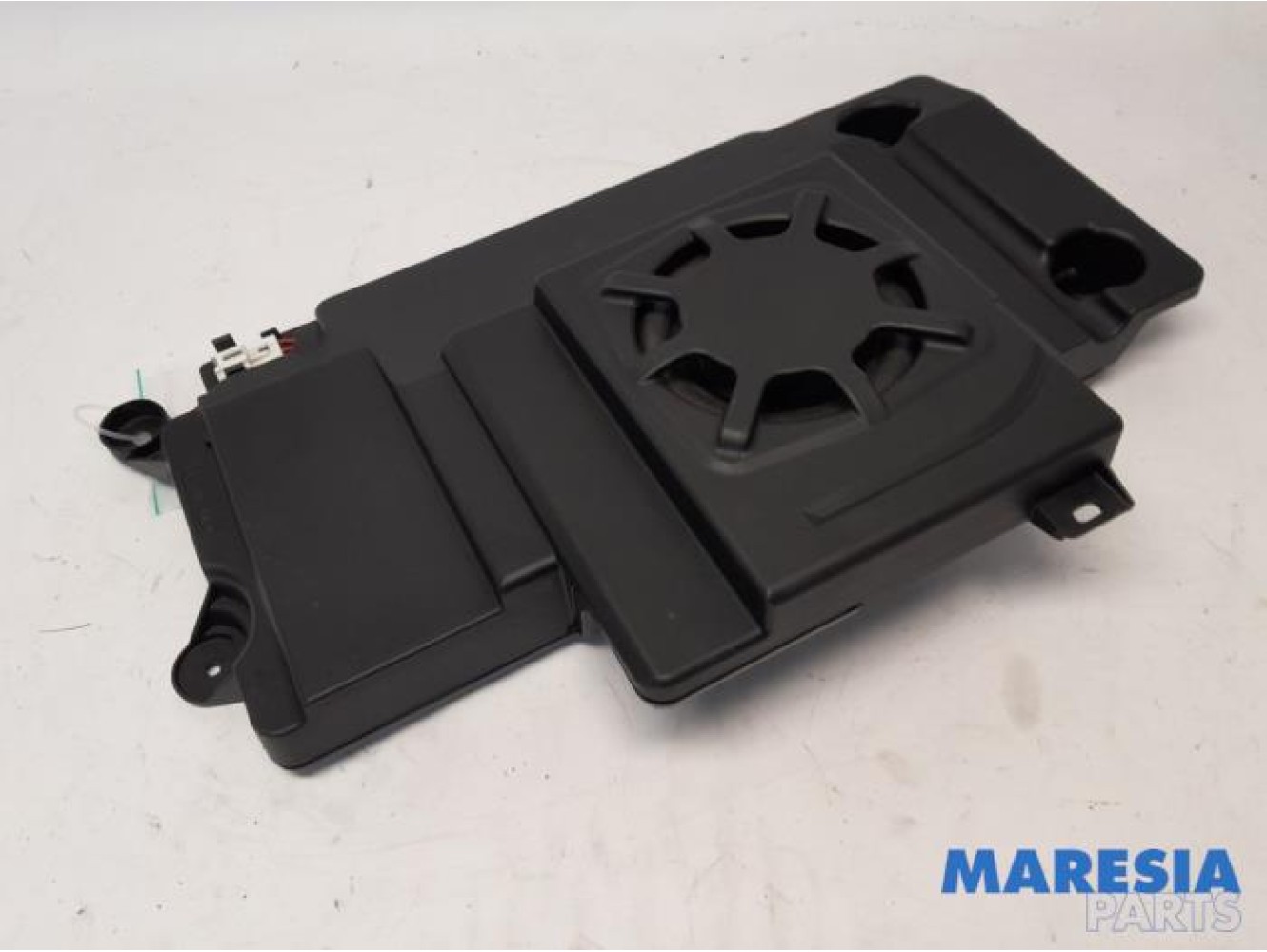Renault - Twingo - Subwoofer