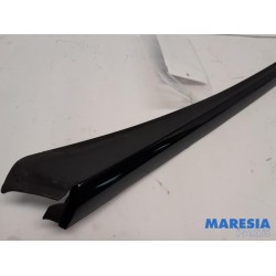 Peugeot - 3008 - Frontscreen frame