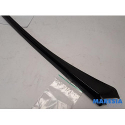 Peugeot - 3008 - Frontscreen frame