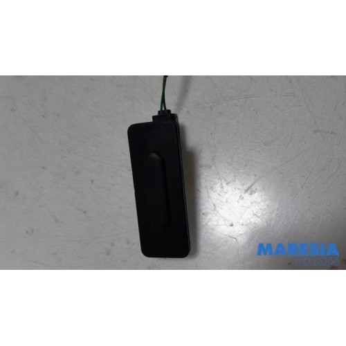 Renault - Twingo - Schalter Heckklappe