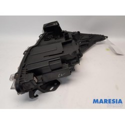 Peugeot - 3008 - Koplamp links