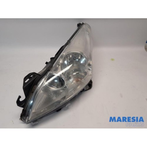 Peugeot - 3008 - Koplamp links