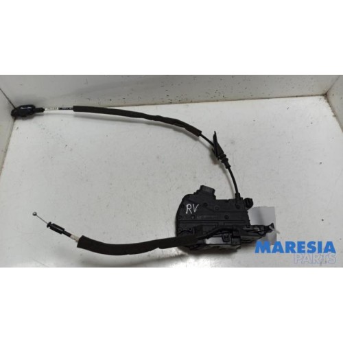 Renault - Clio - Front door lock mechanism 4-door, right