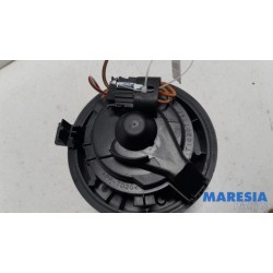 Renault - Clio - Heating and ventilation fan motor