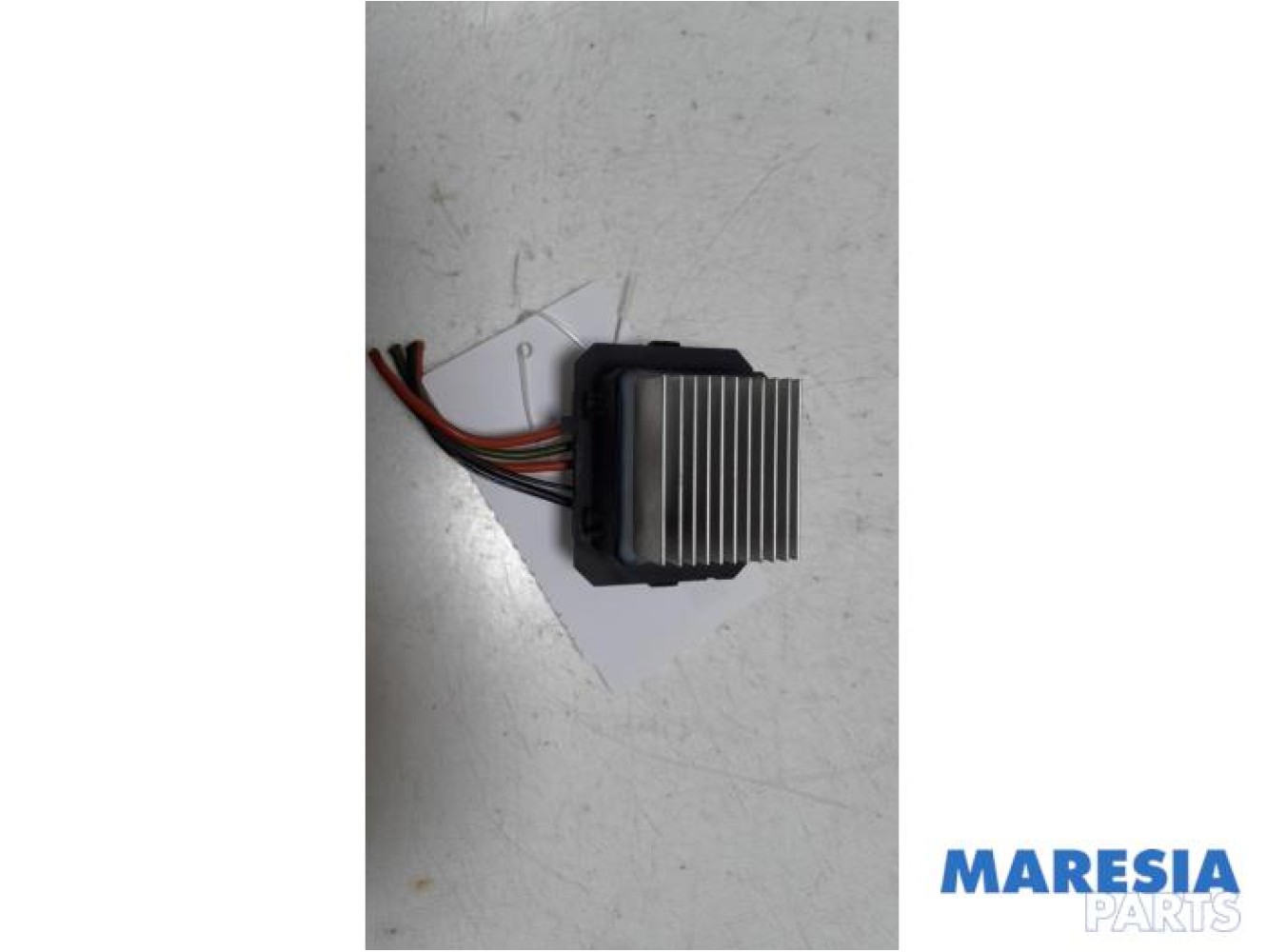 Renault - Clio - Heater resistor