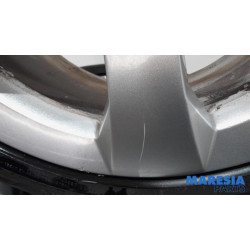Peugeot - 3008 - Sportvelgenset + banden