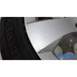 Peugeot - 3008 - Sportvelgenset + banden