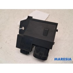 Renault - Clio - Cooling fan resistor
