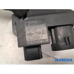 Renault - Clio - Cooling fan resistor