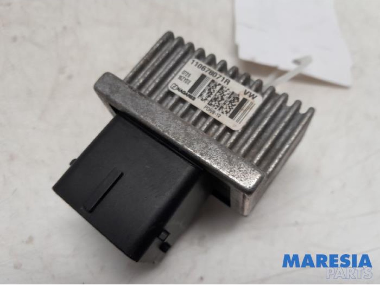 Renault - Clio - Glow plug relay
