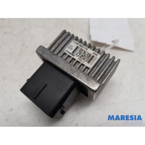Renault - Clio - Glow plug relay