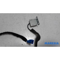Renault - Clio - GPS Antenne