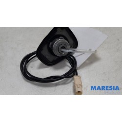 Renault - Clio - Antenne